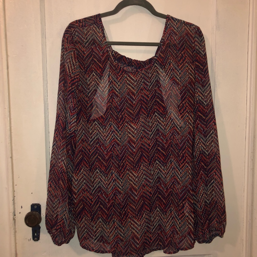 Women’s Maurice’s top